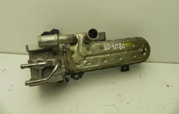 Volkswagen Golf Plus EGR valve cooler 038131513AD VD4090