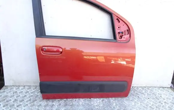 Fiat Panda III Front door