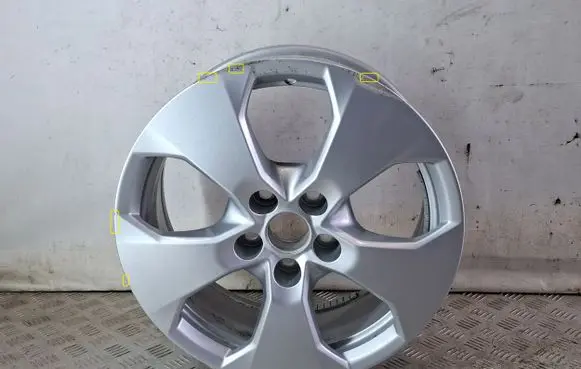 Toyota RAV 4 (XA50) R17 alloy rim PW45742000 PW4574200018