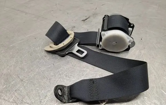 Mitsubishi Outlander Rear seatbelt TKAB0EN307