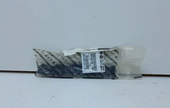 Fiat 500 Front bumper mounting bracket 0052054126 52054126