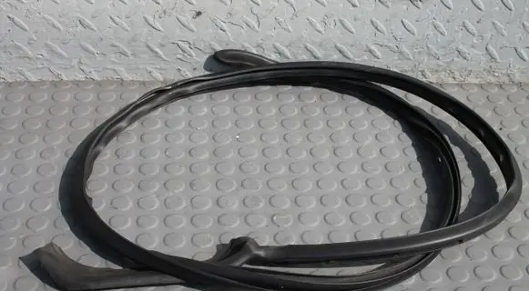 Honda HR-V Rubber seal loading door 
