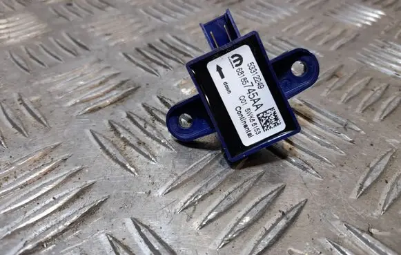 Chrysler Pacifica Airbag deployment crash/impact sensor 68185745AA 68185745