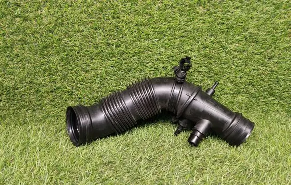 Jeep Renegade Air intake duct part 1127898S02 51938309 1154326S02