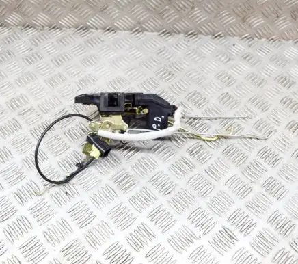 KIA Carnival Front door lock