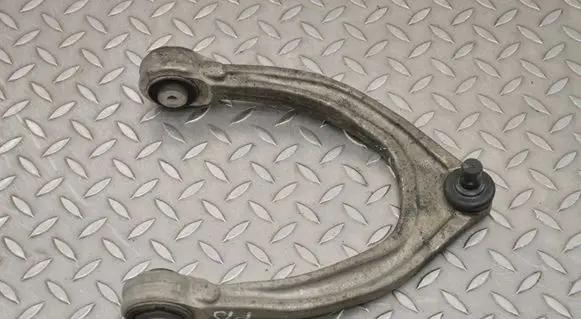 Alfa Romeo Giulia Front upper control arm/wishbone 