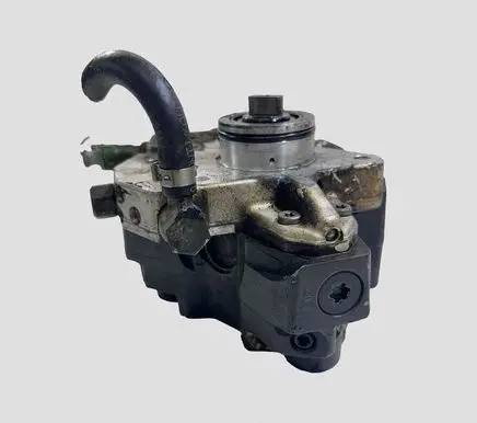 Volvo V70 Fuel injection high pressure pump 30756125 88535 0445010111