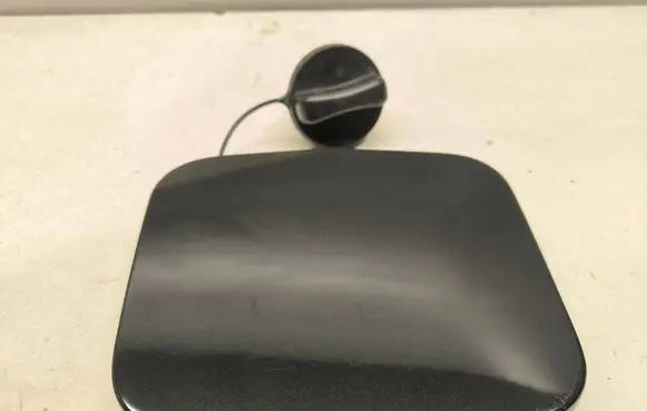 Nissan X-Trail T32 Fuel tank cap 