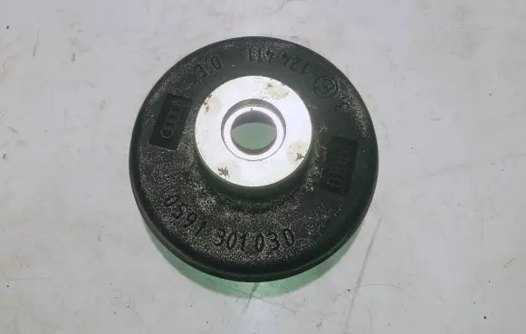 Audi A6 S6 C6 4F Fuel pump gear (pulley) 3E124411DE 059130103D