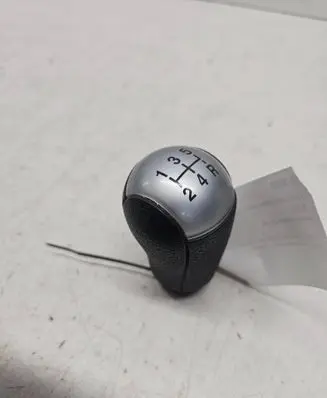 Gear lever shifter trim leather/knob