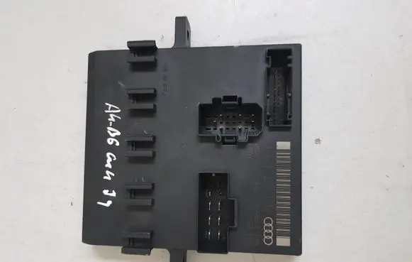 Audi A4 S4 B6 8E 8H Light module LCM 8E0907279C