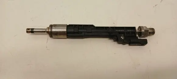 BMW 5 G30 G31 G38 Fuel injector 10213541 8638255 13648638255