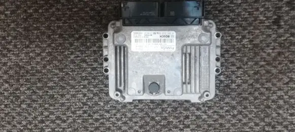 Ford Courier Engine control unit/module 0261S18890 CU5T14F262DA