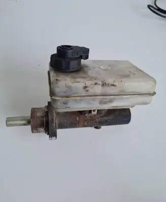 Iveco Daily 3rd gen Master brake cylinder 25L4 796791