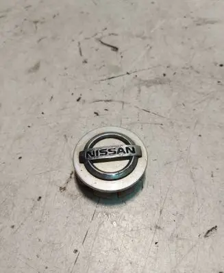 Nissan Qashqai Original wheel cap 40342BC400 40342AV610 9500