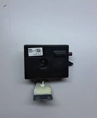 BMW 3 E90 E91 Antenna control unit 10859410 9230911