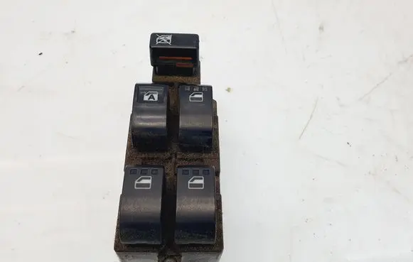 Daihatsu Sirion Electric window control switch 515124