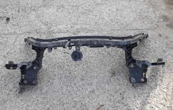 Renault Scenic II - Grand scenic II Radiator support slam panel