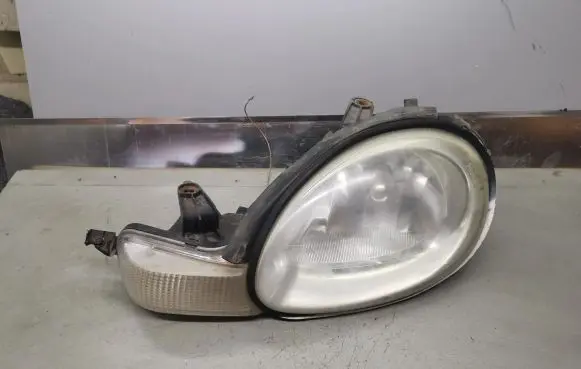 Chrysler Neon II Headlight/headlamp