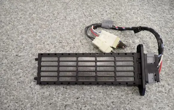 Nissan Pulsar Heater blower radiator