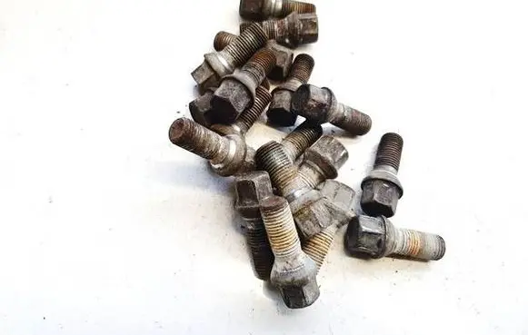 Mercedes-Benz A W169 Nuts/bolts 