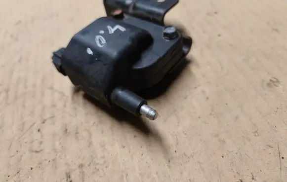 Jeep Cherokee XJ High voltage ignition coil 56028173