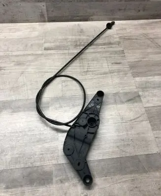 BMW 5 F10 F11 Engine bonnet (hood) release handle 9114002