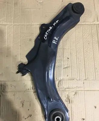 Renault Captur Front lower control arm/wishbone 545059335 545059335R