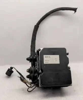Audi A5 8T 8F ABS Pump 8K0907379L 7251K0270