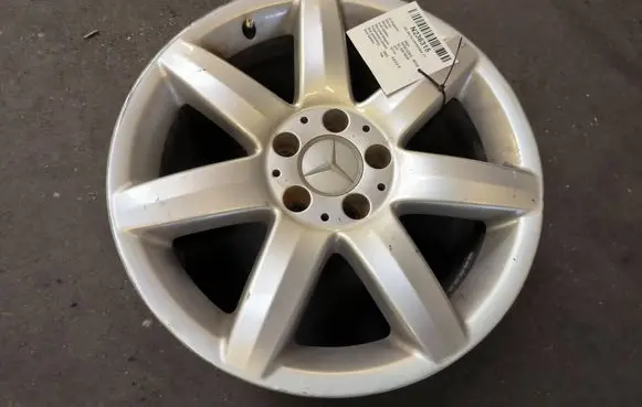 Mercedes-Benz SL R230 R17 alloy rim 