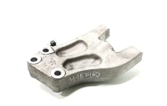Maserati Ghibli Engine mounting bracket