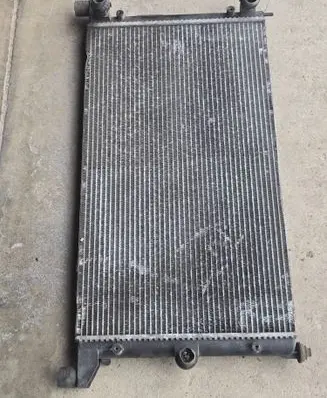 Coolant radiator