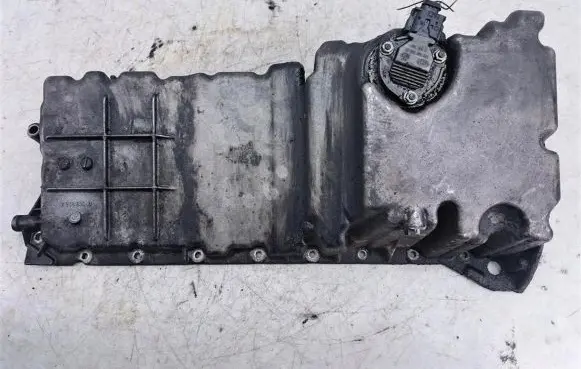 BMW 5 E39 Oil sump 22486459