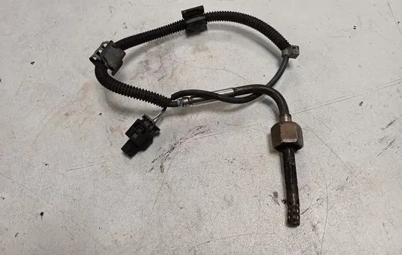 Mercedes-Benz E W212 Exhaust gas temperature sensor A0081532728