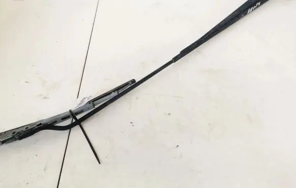 Renault Scenic I Front wiper blade arm