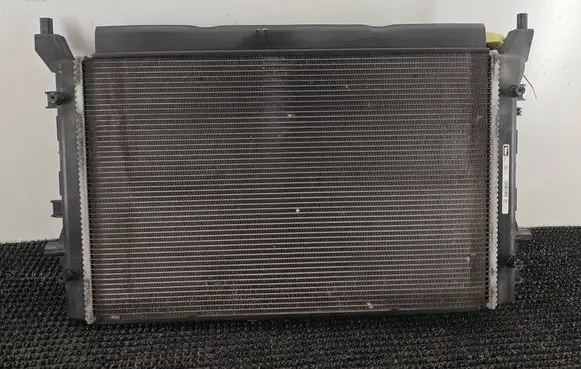 Volkswagen Golf VI Coolant radiator 1K0121251BN