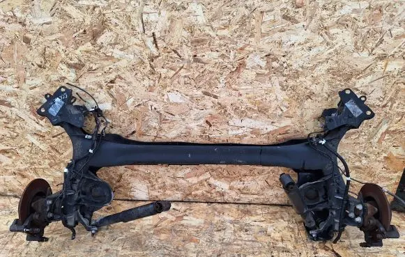 Renault Scenic III - Grand scenic III Rear axle beam with reductor 