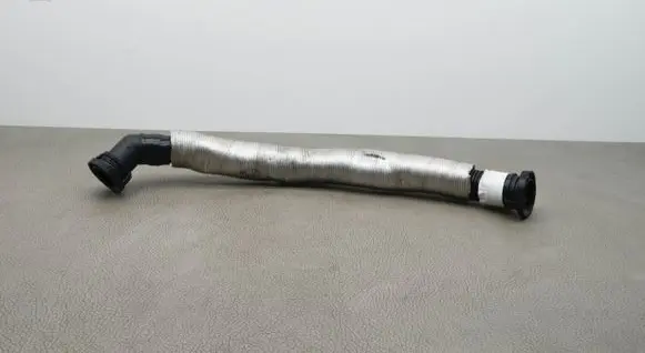 Audi Q7 4M Air intake hose/pipe 057103209J