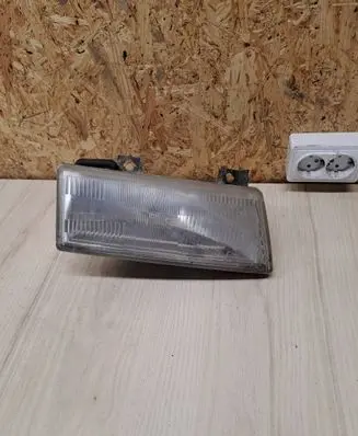 Chrysler Voyager Headlight/headlamp 4576710 46536