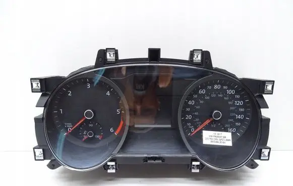 Volkswagen PASSAT B8 Speedometer (instrument cluster) 3G0920941A