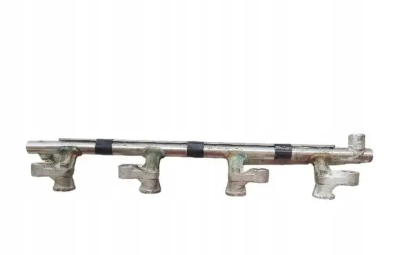 Mazda 3 Fuel main line pipe