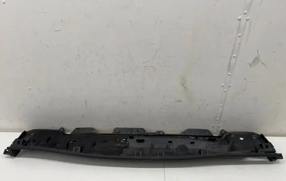 Peugeot 3008 III Wiper trim 9840368180