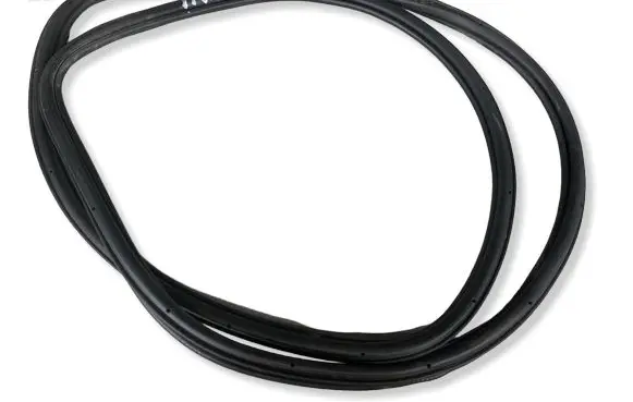 Audi Q7 4L Front door rubber seal 