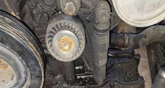 Audi A6 S6 C6 4F Generator/alternator belt tensioner 