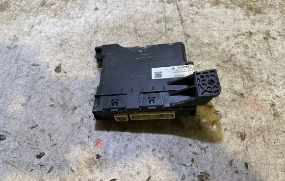 Toyota Yaris Other control units/modules 886500DA50 MB2774006120
