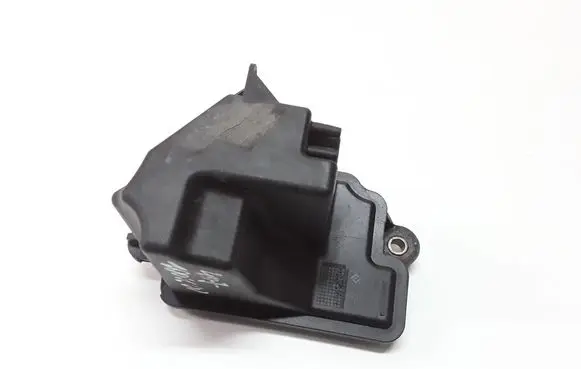 Vacuum air tank