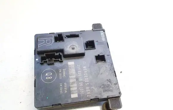 Mercedes-Benz E W211 Door control unit/module 2118201626 356806