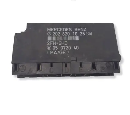 Mercedes-Benz C W202 Comfort/convenience module 2028201026 05072040
