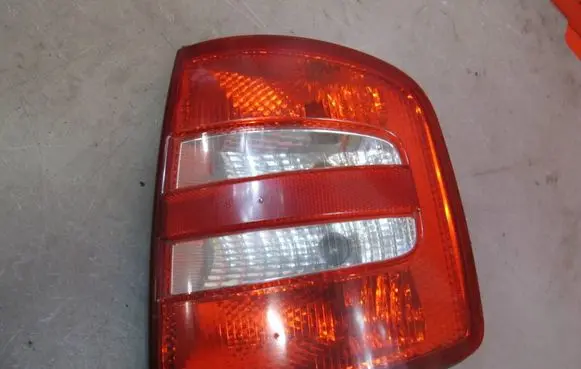 Skoda Fabia Mk1 (6Y) Rear/tail lights 6Y9945096B 6Y9945112B