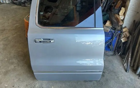 Ram 1500 Rear door